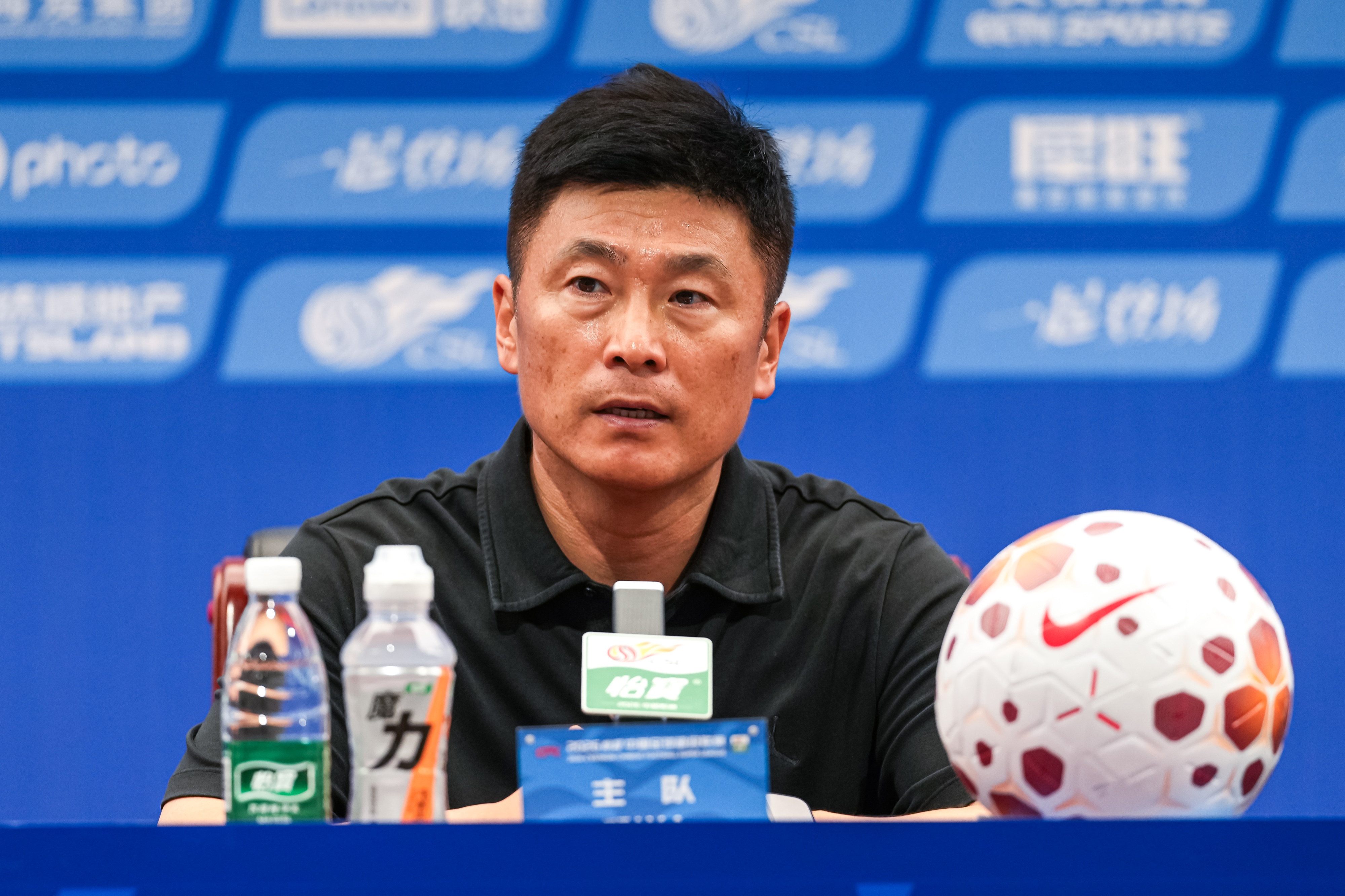 大连英博客场1-3不敌云南玉昆 李国旭:30分钟少一人打乱部署 大连英博客场1-3不敌云南玉昆 李国旭:30分钟少一人打乱部署