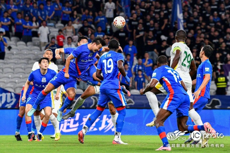 申花主场0-3完败国安,8月22日客战成都 申花主场0-3完败国安,8月22日客战成都