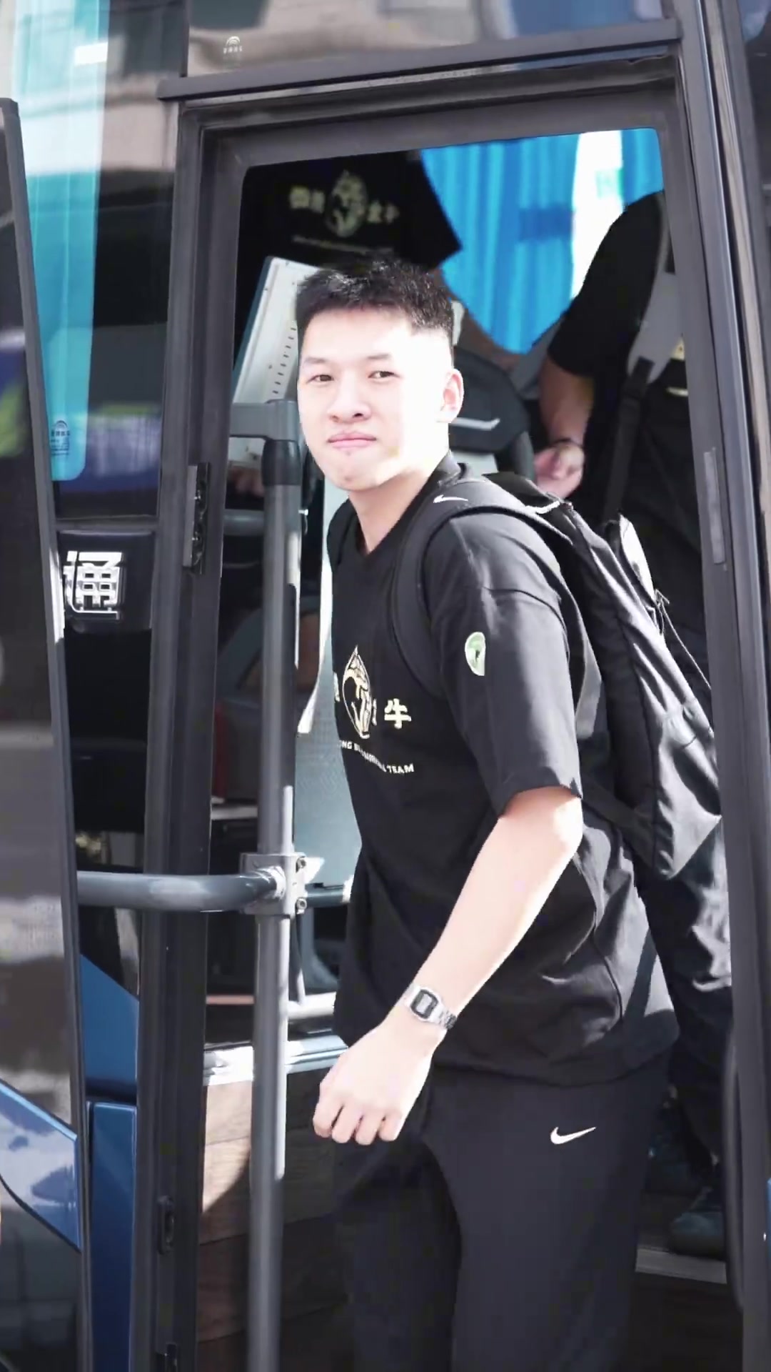 U19体测开考 折返跑17趟定首战轮换 U19体测开考 折返跑17趟定首战轮换
