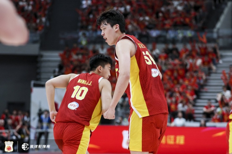 🏀杨瀚森绝杀&9中8砍19+9 中国男篮险胜黎巴嫩 廖三宁18+6 🏀杨瀚森绝杀&9中8砍19+9 中国男篮险胜黎巴嫩 廖三宁18+6
